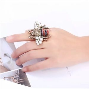 Pearl Bee Ring